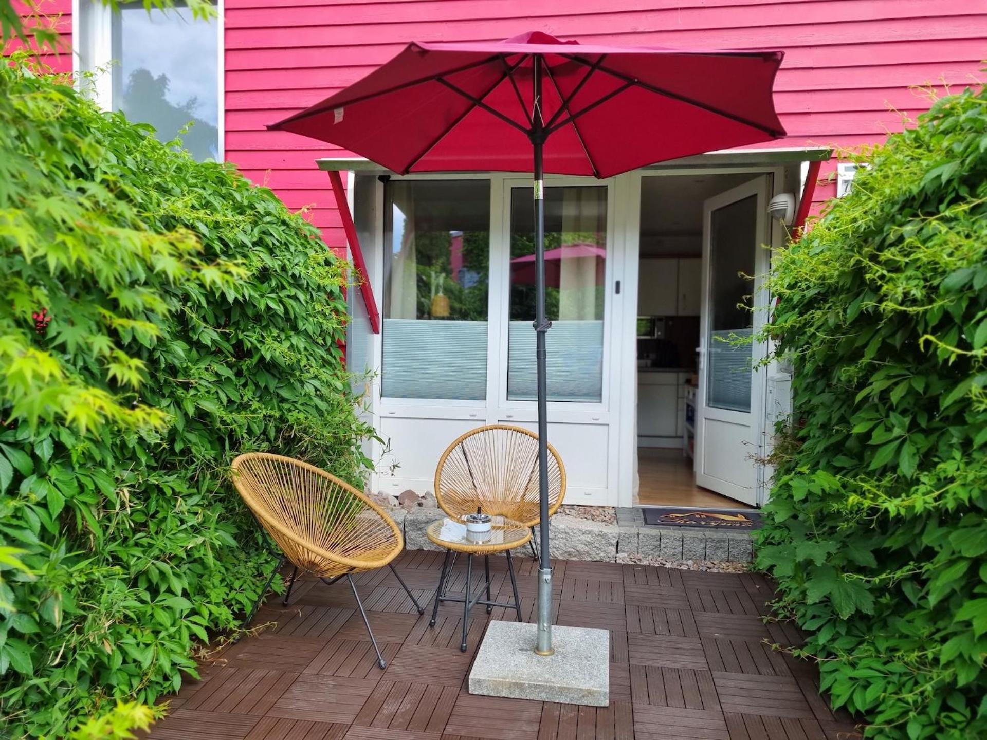 Charysma - Landhausstil, Terrasse, Parkplatz Hamelin Exterior foto